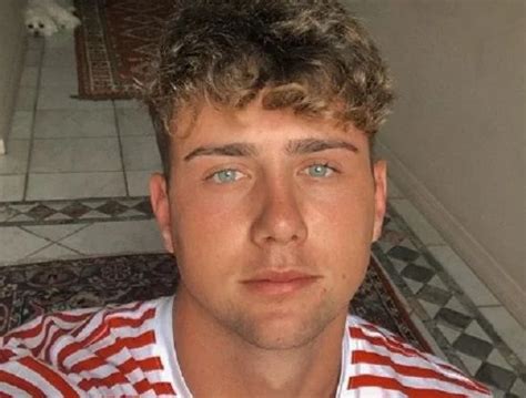 Harry Jowsey Height, Weight, Age, Girlfriend, Bio